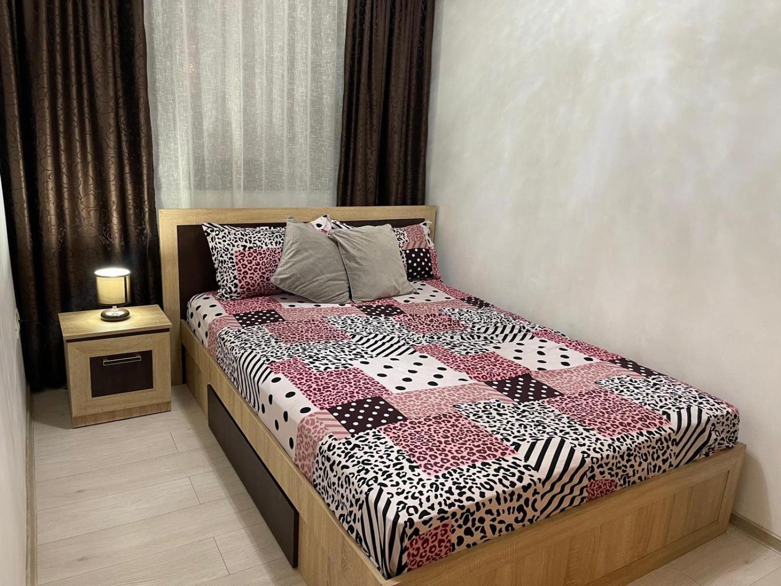 Discret Apartament One Targoviste Bagian luar foto
